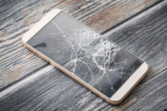 6 важных причин выбрать стекло или пленку для защиты смартфона