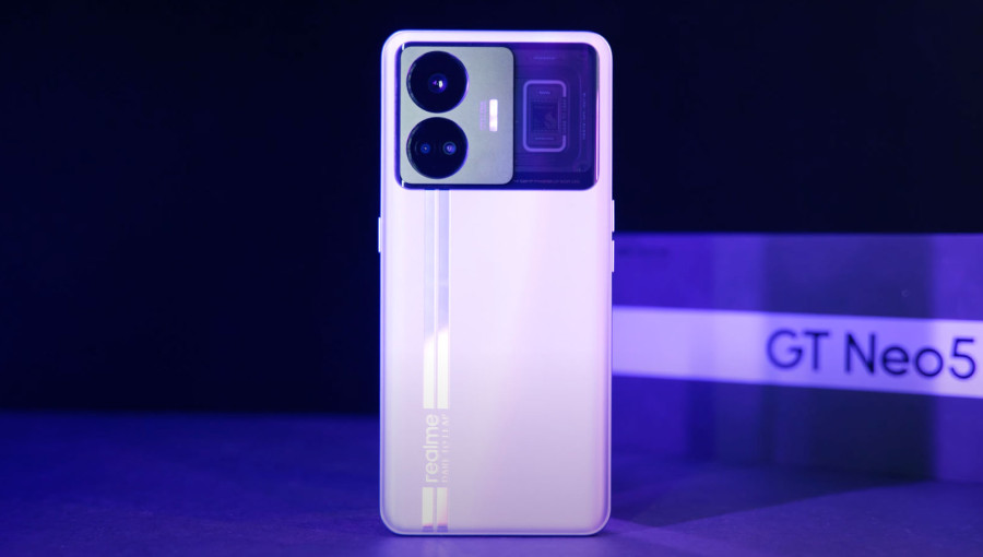 Realme GT Neo5