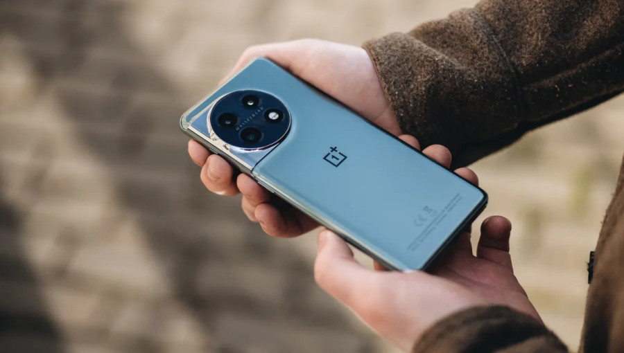 OnePlus 11