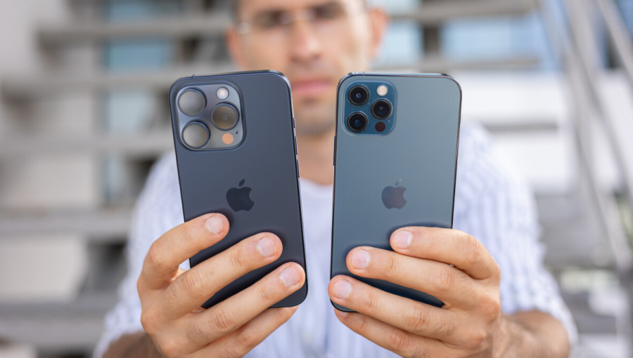 iPhone 12 Pro и iPhone 15 Pro
