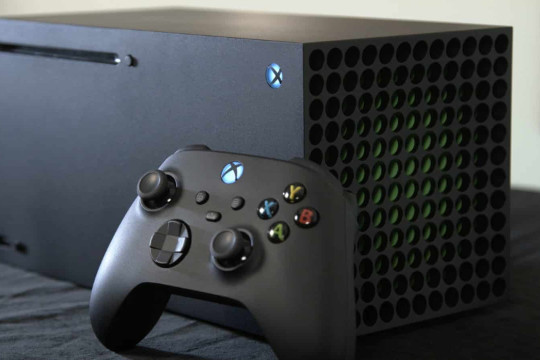 Приставка Microsoft Xbox Series S вийшла у новому ексклюзивному кольорі