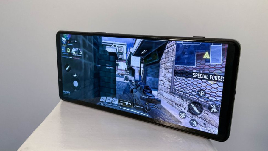 Ігровий-телефон-Sony-Xperia-1-III