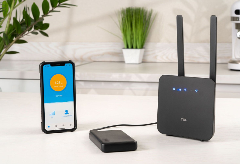 Як підключити Wi-Fi роутер до павербанка, якщо немає світла