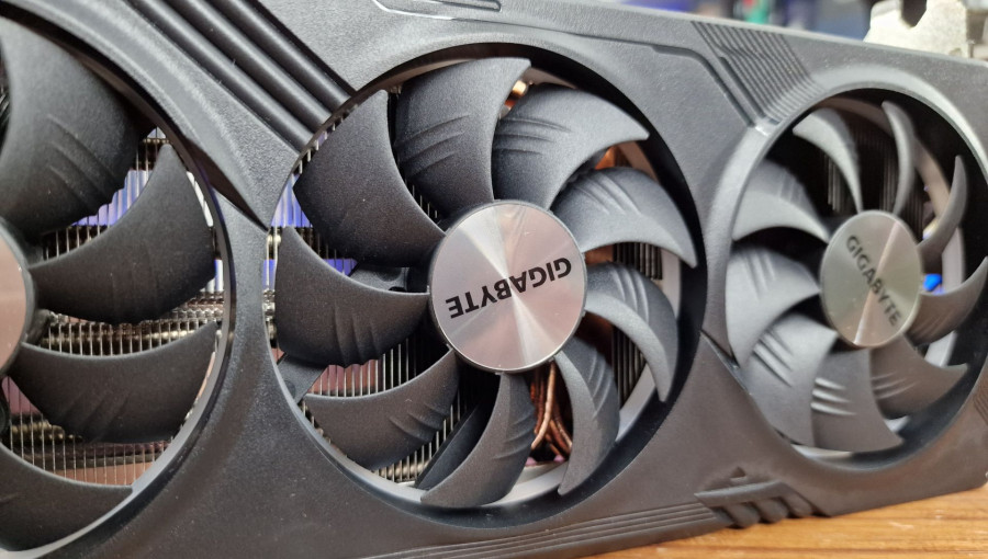 Видеокарта GIGABYTE GeForce RTX 4070 Super