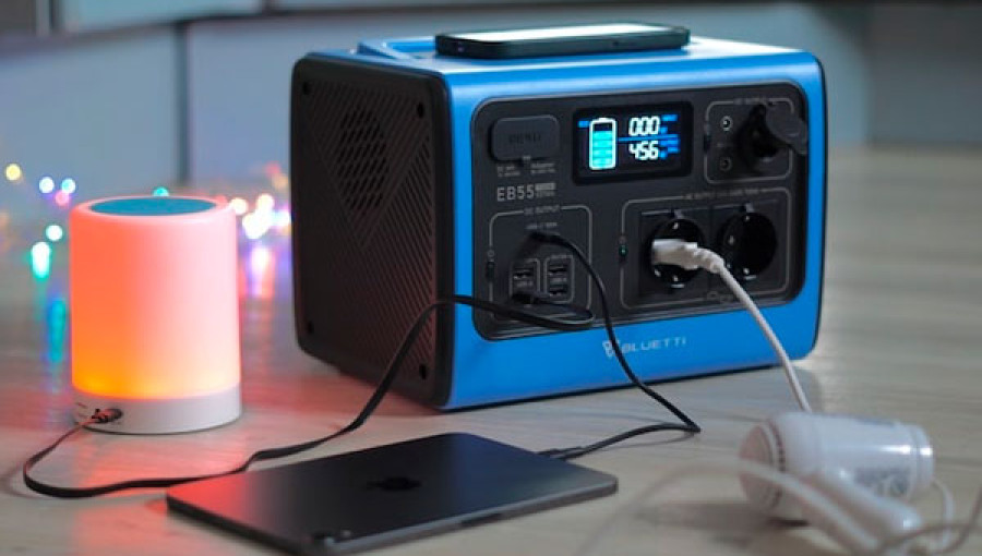 Зарядна станція Bluetti PowerOak EB55