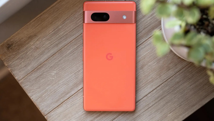 Смартфон Pixel 8a проти Pixel 7a