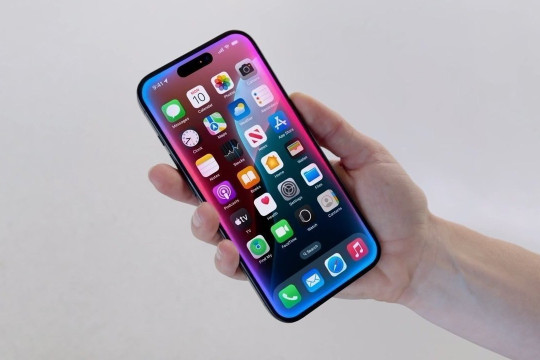 iOS 18.2: когда появится и почему Apple перенесла обновление?
