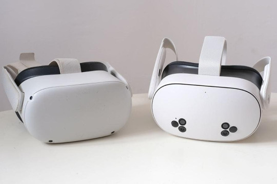 Сравнение очков виртуальной реальности: Meta Quest 3S или Oculus 2