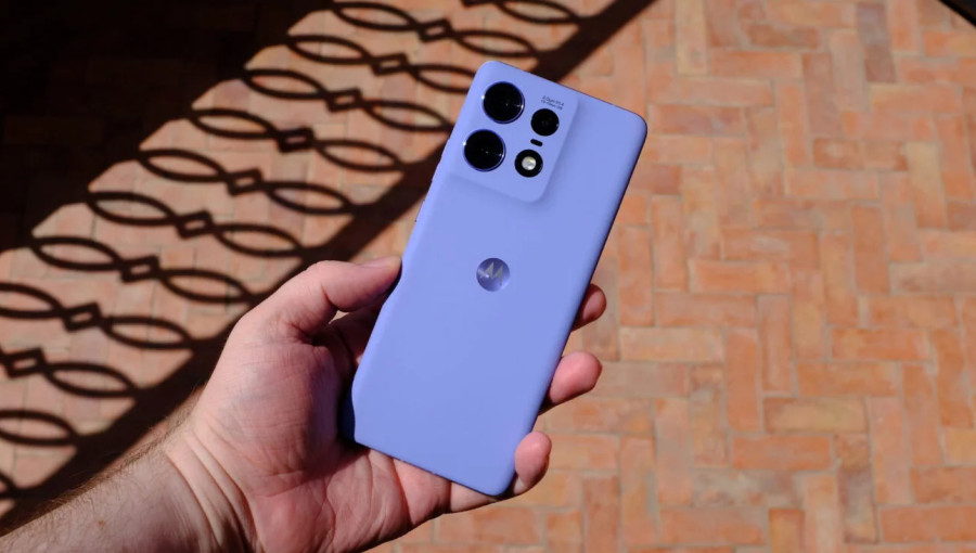 Порівняння Motorola Edge 40 та Edge 50 Pro