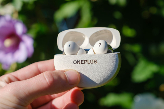 Огляд нових навушників OnePlus Buds Pro 3. За свою ціну – просто топовий TOP