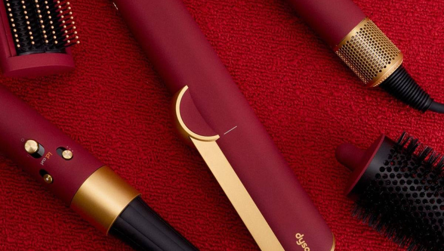 Обзор стайлера Dyson: в новом цвете Red Velvet Gold