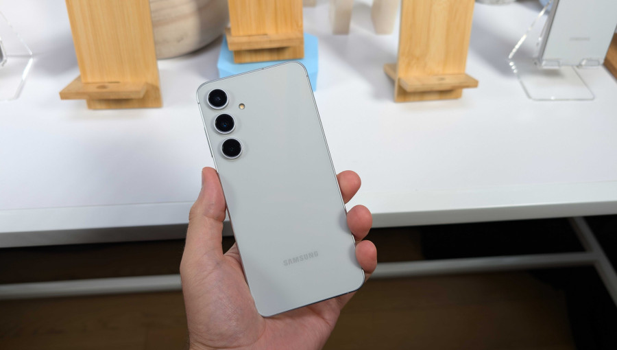 Samsung Galaxy S25 vs S24: полное сравнение и основные отличия