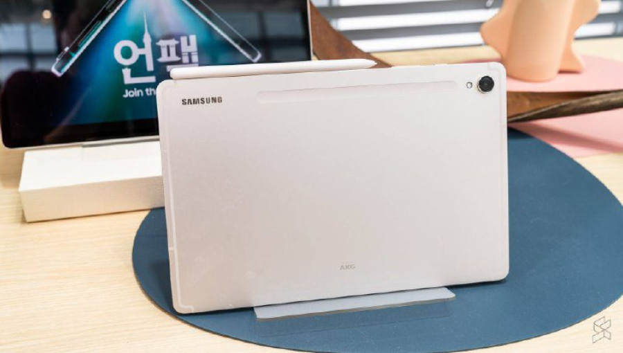 Samsung знову тішить нас вигідними пропозиціями: економ 50% на бездротових навушниках