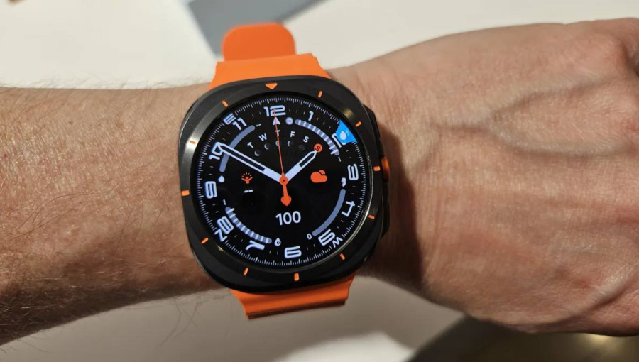 Samsung знову тішить нас вигідними пропозиціями: економ 50% на бездротових навушниках