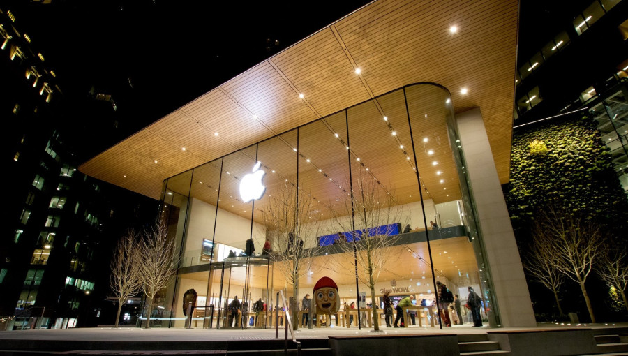 Apple представить складаний iPhone, нову Siri, смарт-окуляри та домашнього робота до 2027 року