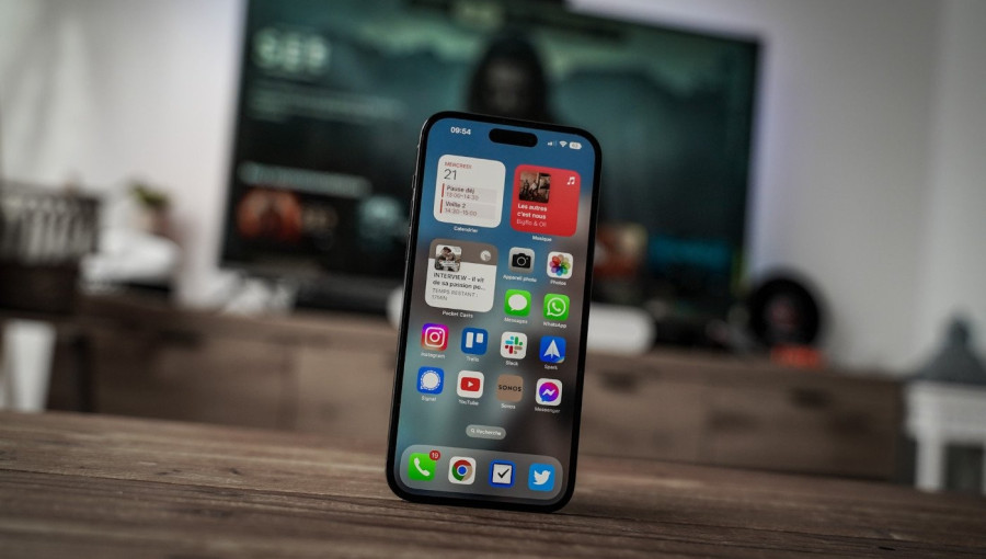 Сравнение iPhone 15 и iPhone 16 