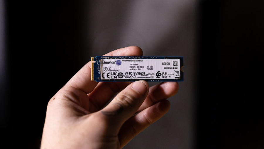 Інтерфейс PCIe 4.0 на  Kingston KC3000 