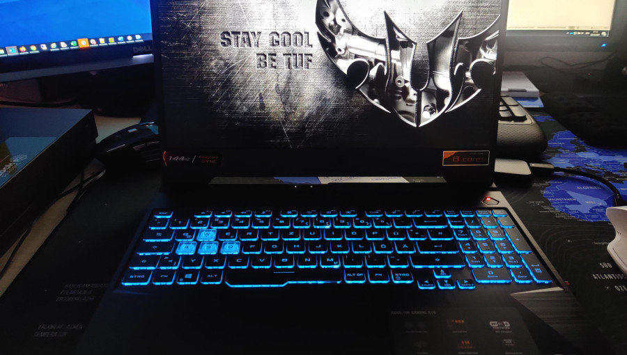 огляд asus tuf gaming a15