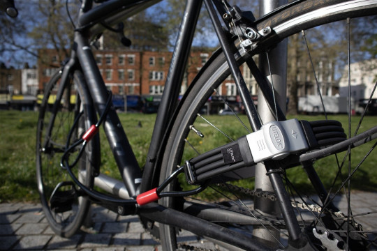 Як захистити велосипед від крадіжки: найкращі замки 2025 року + Xiaomi Cable Lock