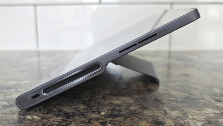 Планшет, похожий на ноутбук: обзор крутого Lenovo Tab Plus