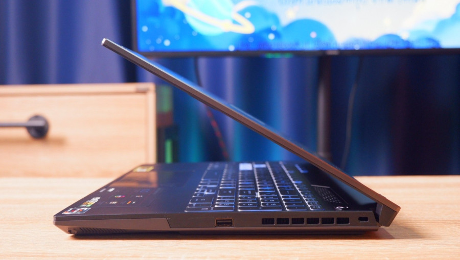 порти asus tuf a15 fa507uv