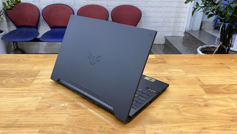 ігровий ноутбук asus tuf a15 fa507uv