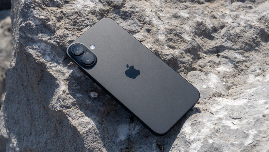 огляд iPhone 17