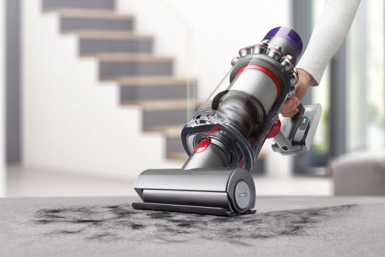 Огляд пилососа Dyson SV27 V10