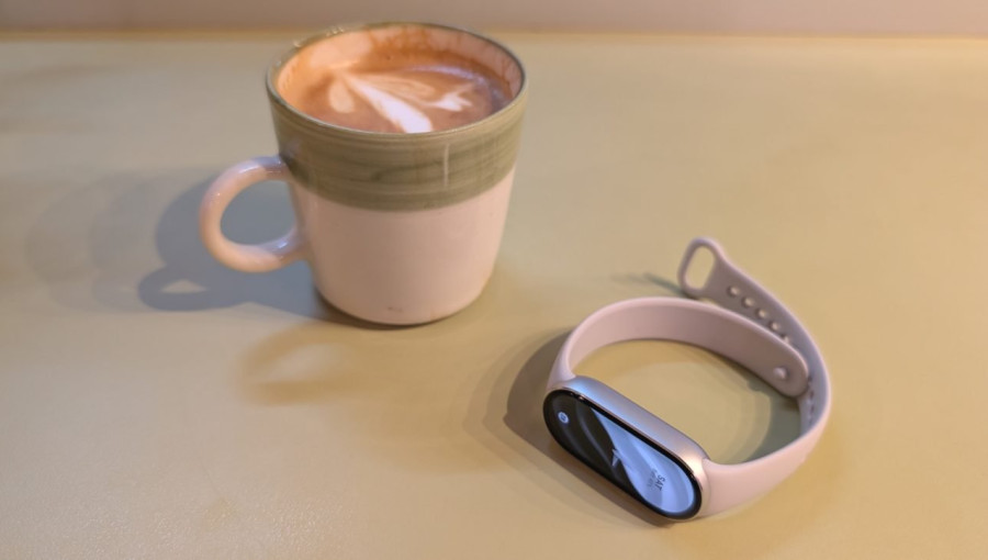 Вийшов новий фітнес-браслет Xiaomi Smart Band 10: які характеристики здивували